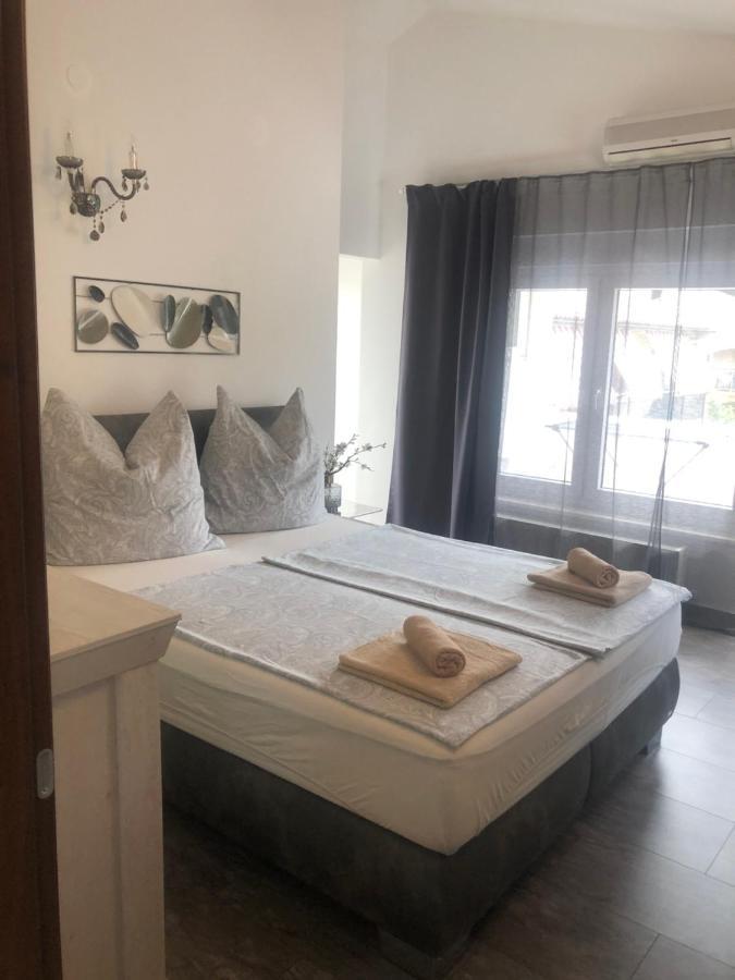 Apartmán Grey Pearl With Free Ev Ch-Station Valbandon Exteriér fotografie