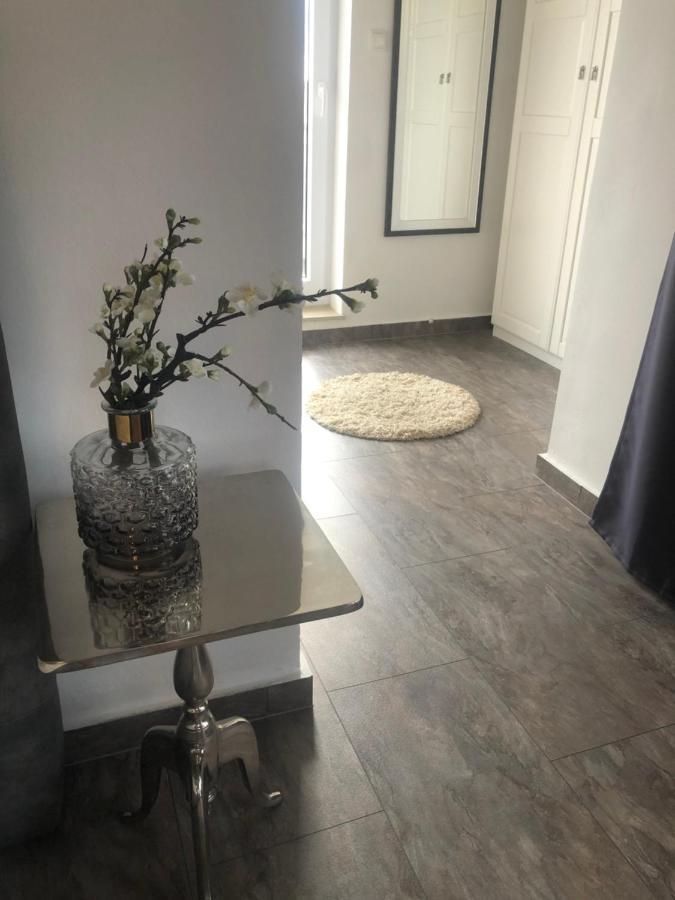 Apartmán Grey Pearl With Free Ev Ch-Station Valbandon Exteriér fotografie