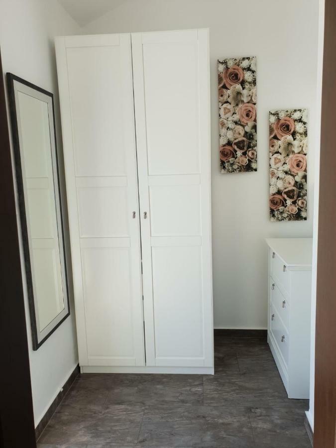 Apartmán Grey Pearl With Free Ev Ch-Station Valbandon Exteriér fotografie